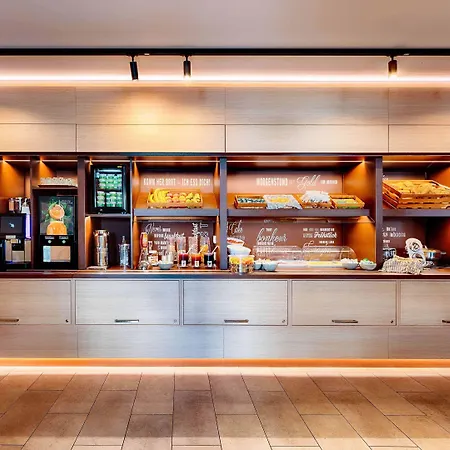 ホテル B&B Hotel Kempten 3*